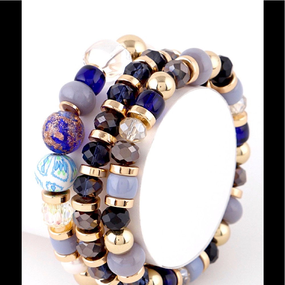 SOLDOUT 😢 Blue Multi-stone Bead 3 strand bracelet